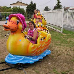 ubba Duck Family with gradient