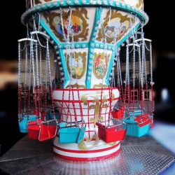 Baroque Speedy bonbon park model